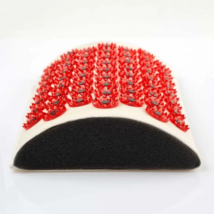 Аппликатор Кузнецова для поясницы красный